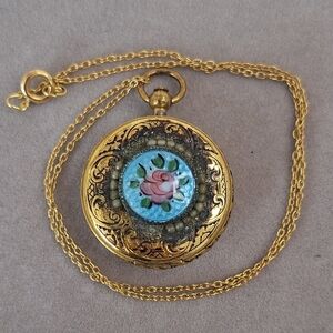 Guilloche Enamel Flower Round Gold Locket On Vintage Chain Black & White Photos